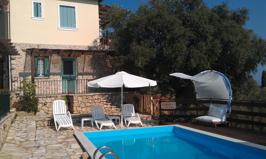 Ferienwohnung Afroksilia Katouna Exterior foto