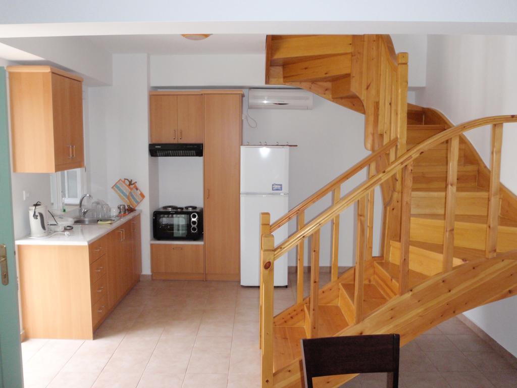 Ferienwohnung Afroksilia Katouna Exterior foto