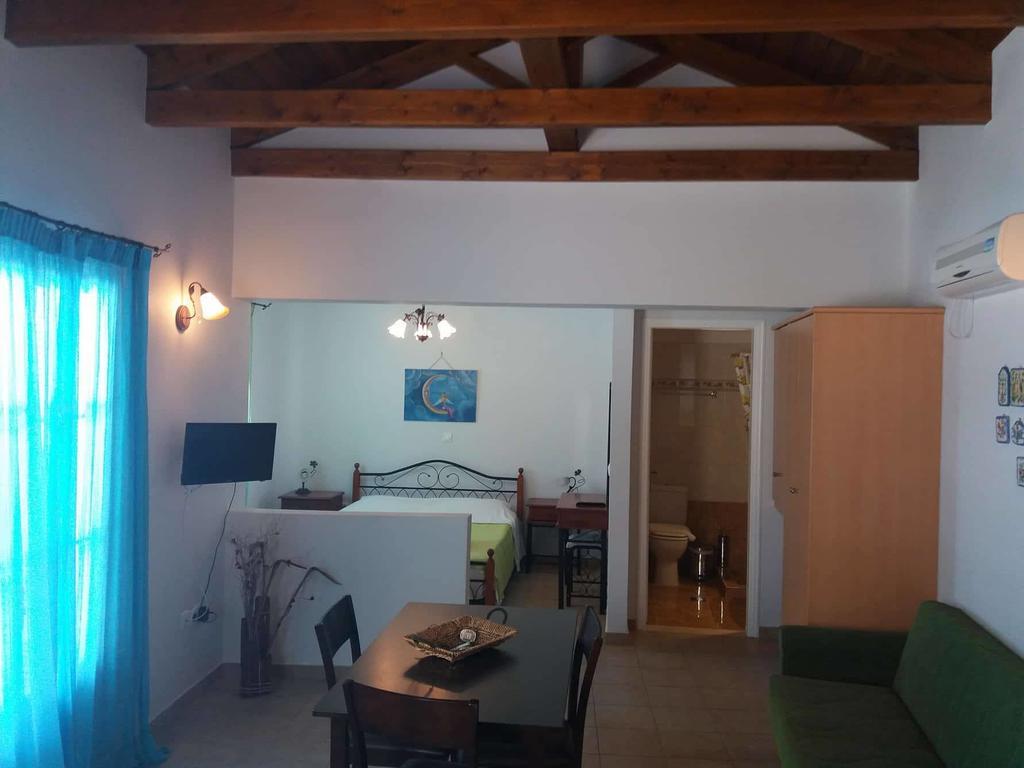 Ferienwohnung Afroksilia Katouna Exterior foto